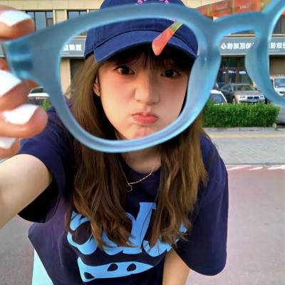 穿成炮灰女配后我靠医术征服司少